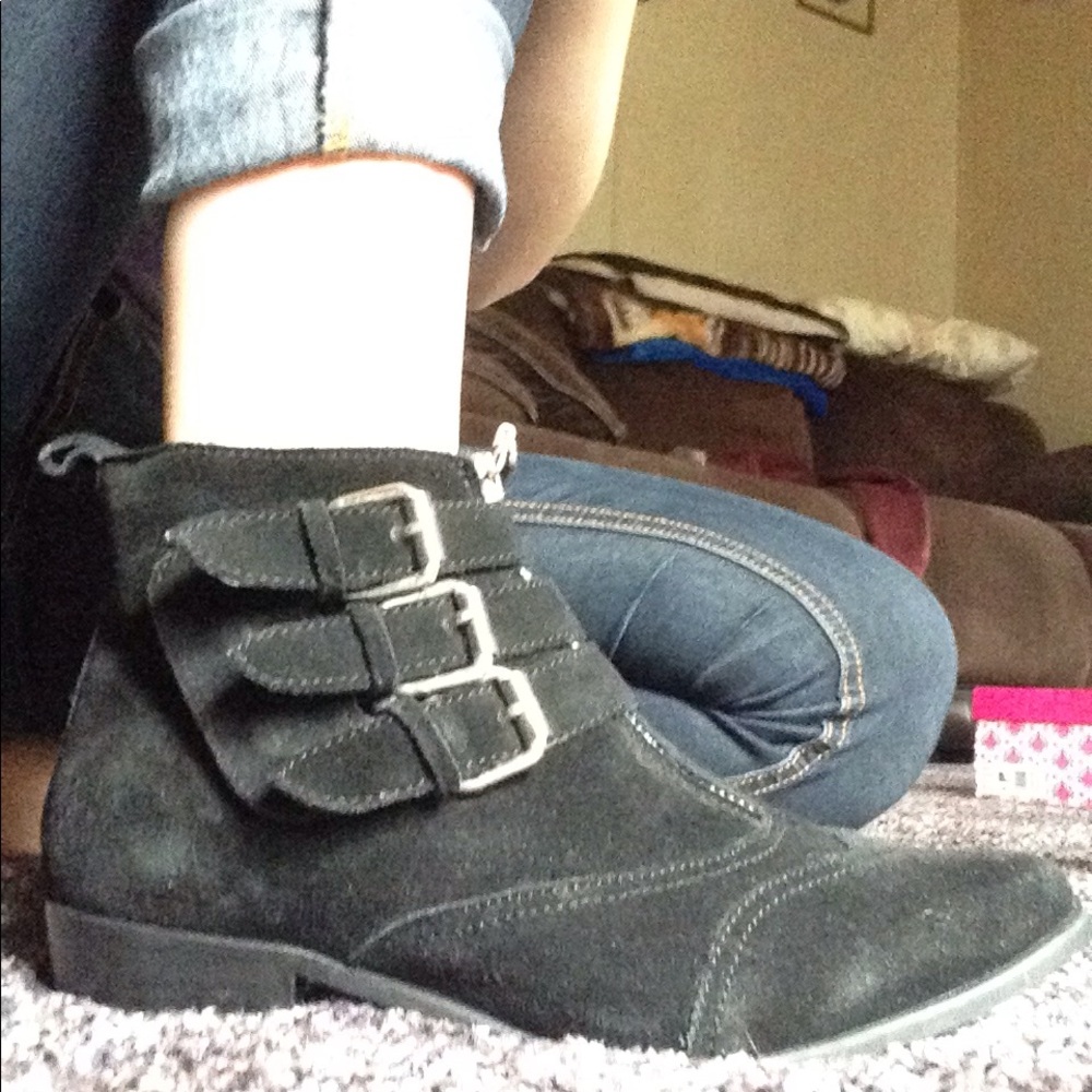 NIB Triple Buckle Booties